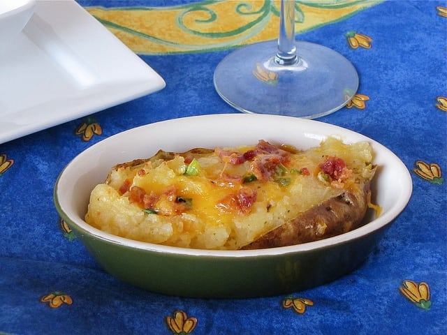 baked potatoes 5451821908 e3bcf791e0 z1 Easy Twice Baked Potatoes