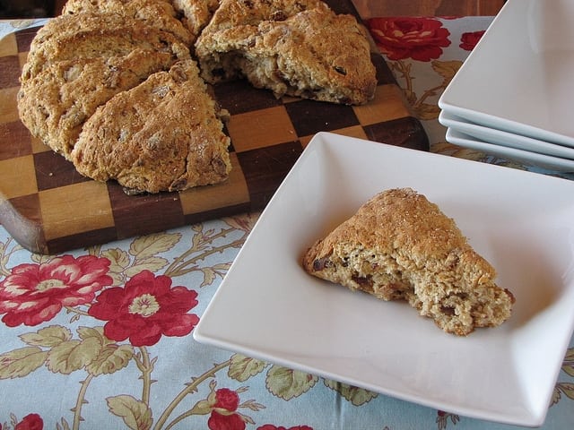 6044225606 09bdf33bed z Cinnamon Date Scones