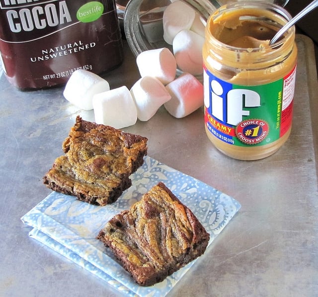 6060067344 af88a23ce6 z Fluffernutter Brownies