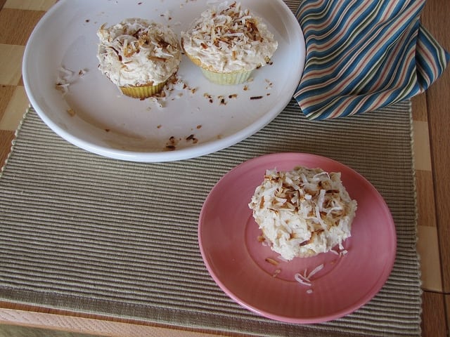 6098213307 ac799d5199 z1 Vanilla Cupcakes with Browned Butter Coconut Icing