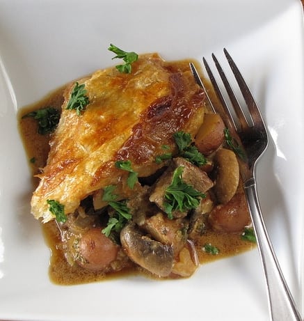 6241762241 e93d3bd8d1 z Steak & Mushroom Pot Pie & A More Than Gourmet Giveaway!