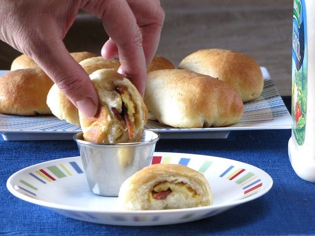 6319922784_e98c111d0f_z 6319922784 e98c111d0f z Quick Bacon & Smoked Gouda Rolls