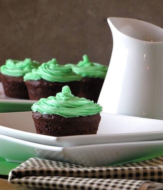 6976603489_b8b4731ebc_z 6976603489 b8b4731ebc z Dark Chocolate & Mint Cheesecake Brownies