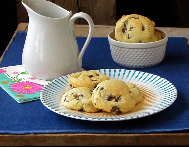 7048840149 08421a24ab z Easy Chocolate Chip Cookies & Baking Tips
