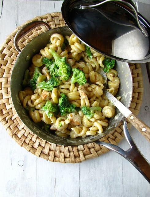7992070813_a897b37449_z 7992070813 a897b37449 z Chicken, Broccoli & Cheese Trottole Plus an Anolon Review