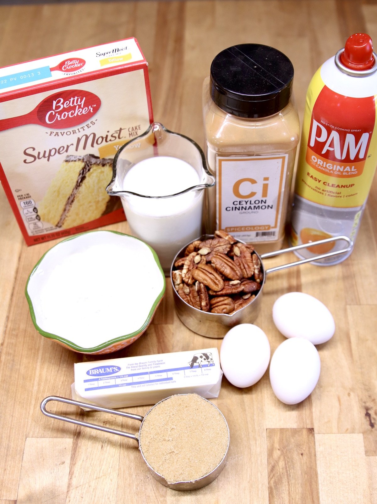 ingredients for cake mix cinnamon coffee cake