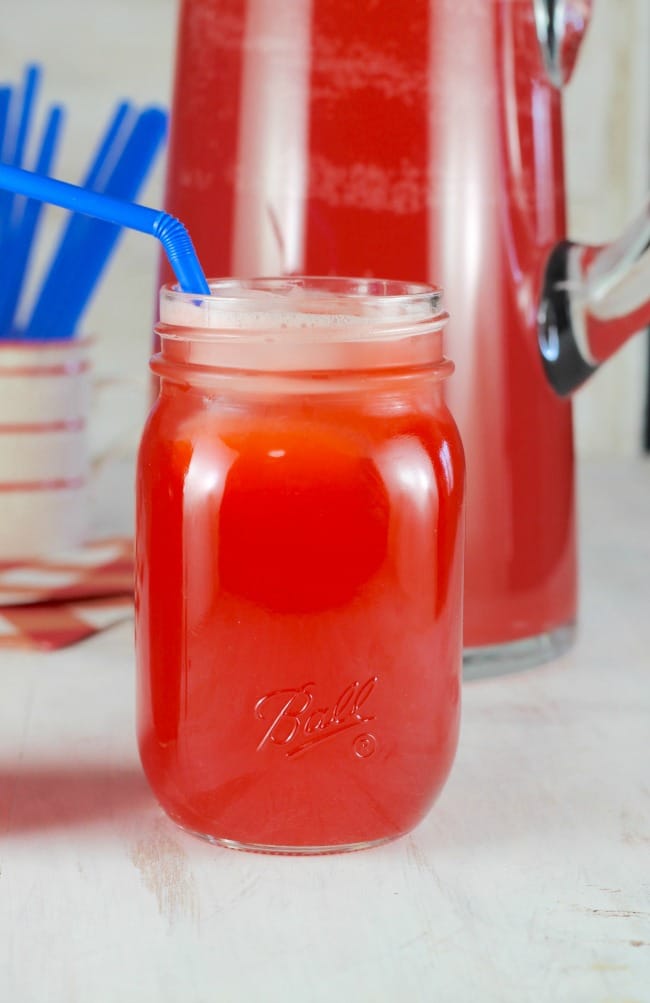 Easy Party Punch Recipe that everyone will love! Just 3 ingredients! MissintheKitchen.com