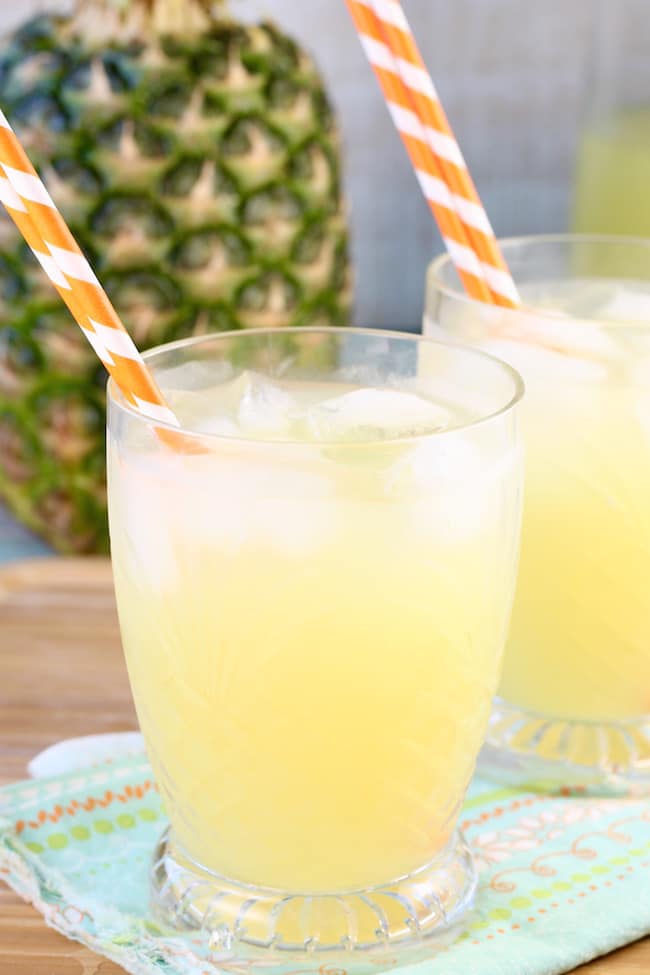 Easy and delicious pineapple lemonade recipe