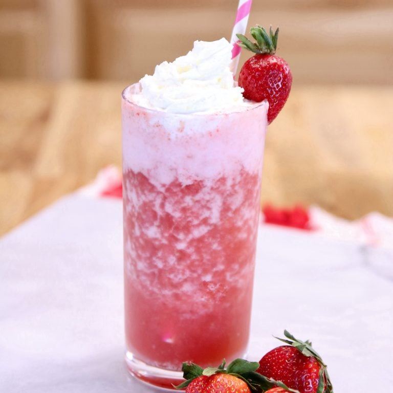 Strawberry Vodka Cocktail