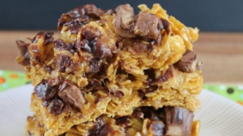 No-Bake Gooey Caramel-Heath Cereal Bars