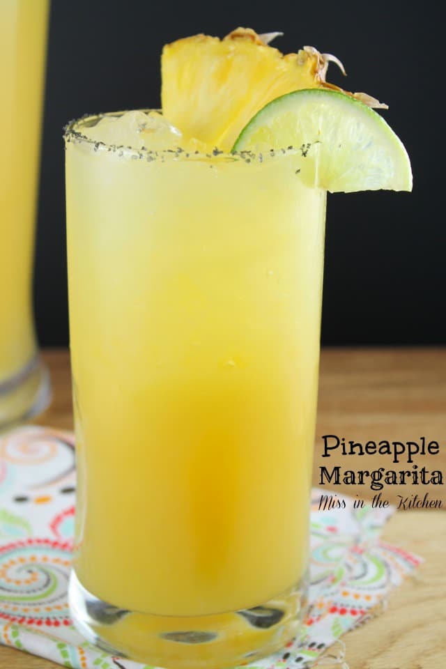 Pineapple Margaritas from Miss in the Kitchen for #CocktailDay