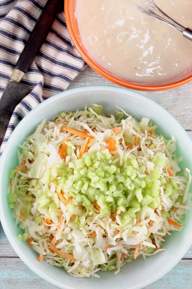 How to make Coleslaw with creamy dressing