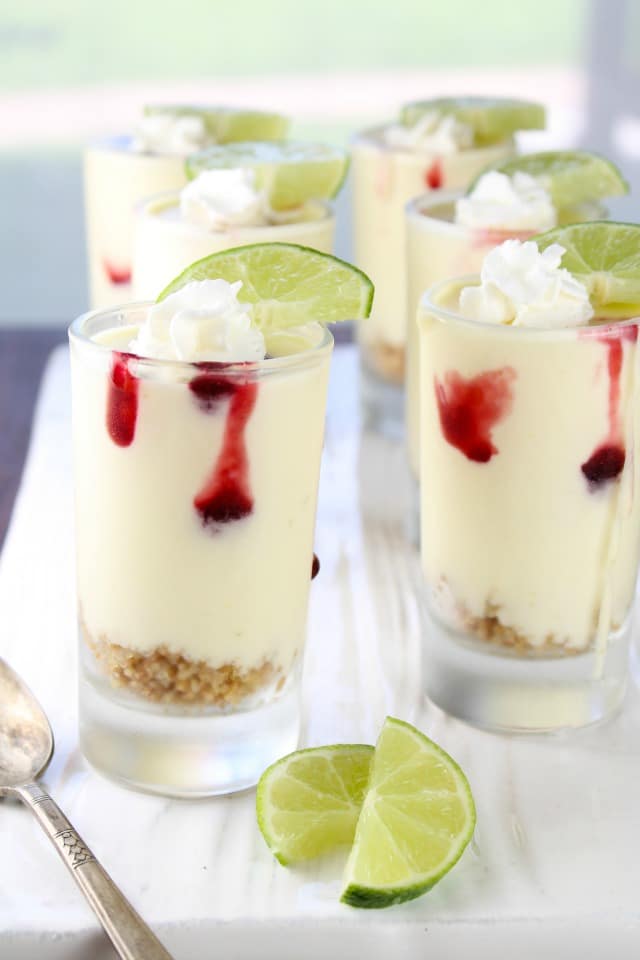 Mini No-Bake Lime Cheesecakes from Miss in the Kitchen #cheesecakeday
