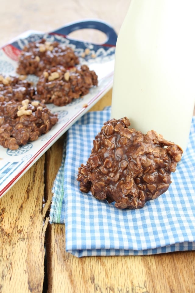 No-Bake Chocolate Toffee Cookies Recipe from Miss in the Kitchen