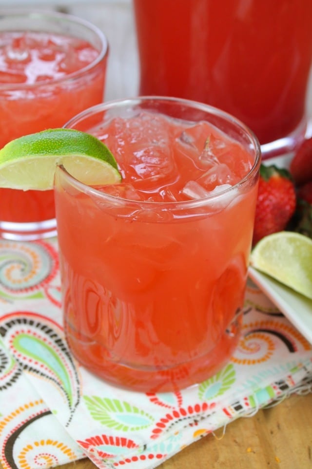 Easy Strawberry Limeade Punch from Miss in the Kitchen
