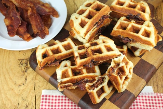 #AppleButterSpin Apple Butter and Bacon Stuffed Waffles -missinthekitchen