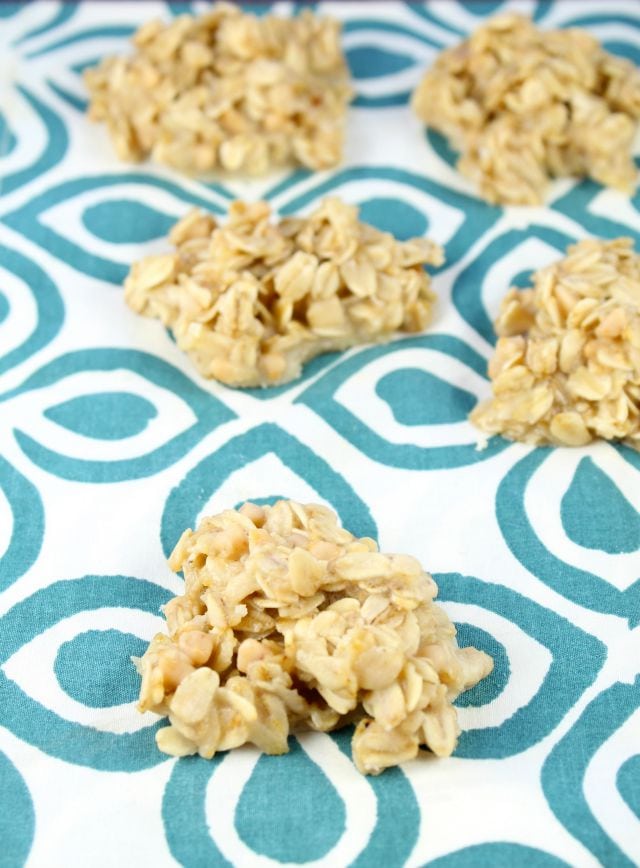White Chocolate No Bake Cookies Recipe from Miss in the Kitchen