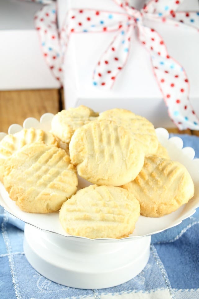 Recipe for Citrus Butter Cookies for The Great Food Blogger Cookie Swap from Miss in the Kitchen