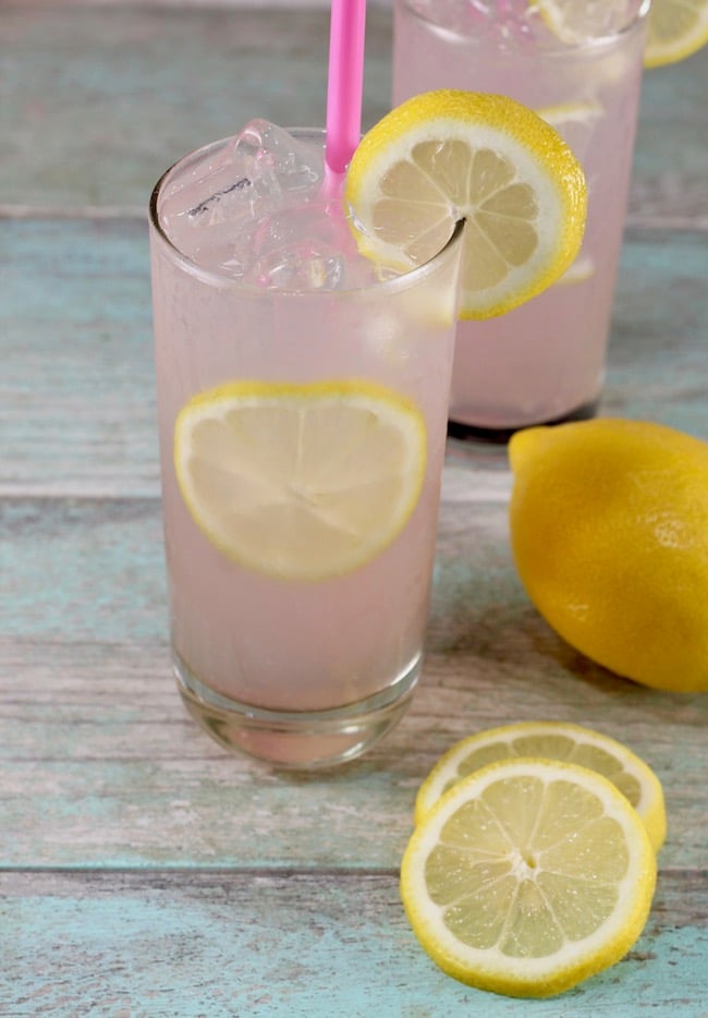 Easy Cocktail ~ How to make Sarasota Lemonade