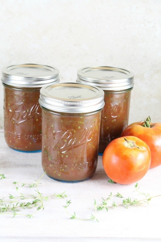 Roasted Tomato and Onion Sauce Recipe from MissintheKitchen.com #CanitForward