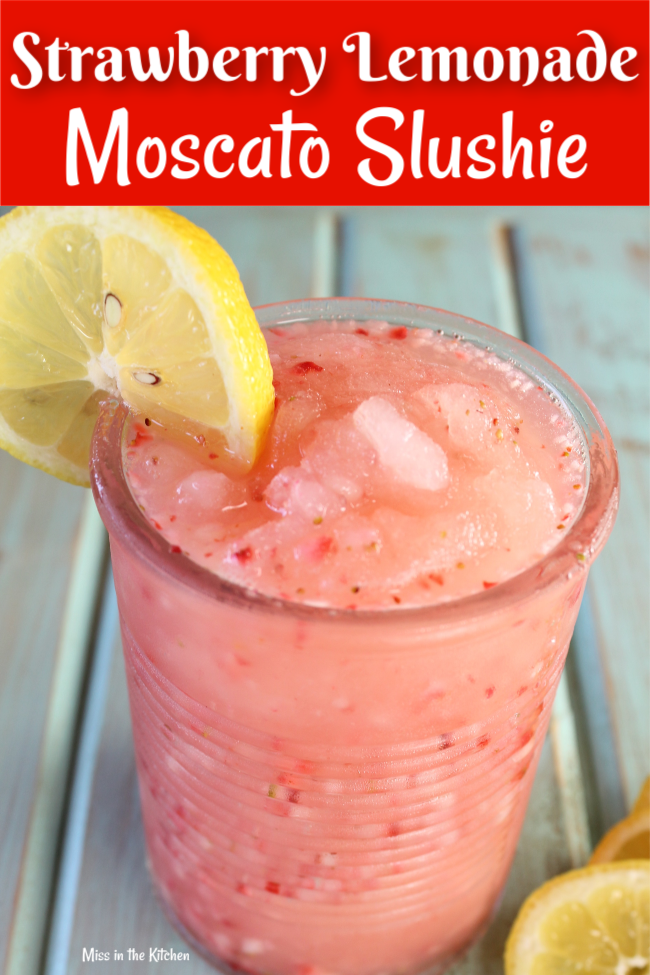 Strawberry Lemonade Moscato Slushie Cocktail