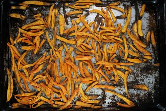 Sweet Potato Fries Recipe ~ MissintheKitchen.com #ad
