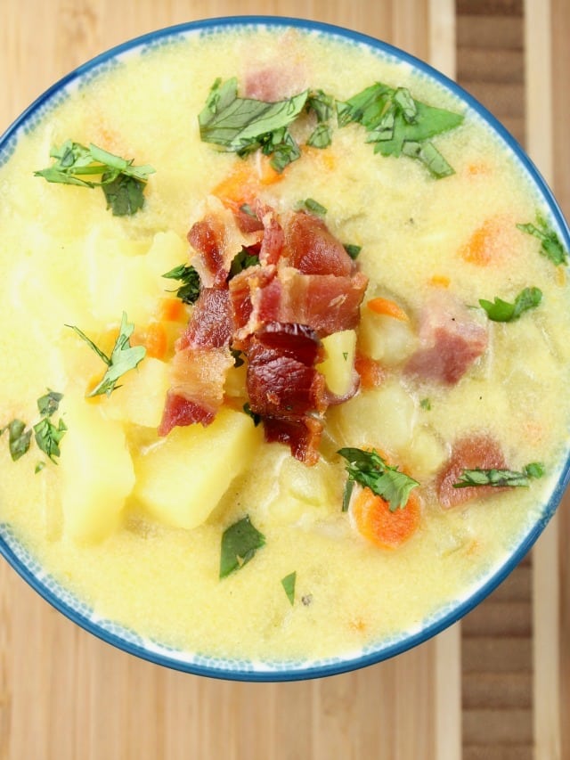 Creamy Ham and Potato Soup is a comforting and delicious meal for any night of the week. Made with Dairy Pure Milk from MissintheKitchen.com #ad