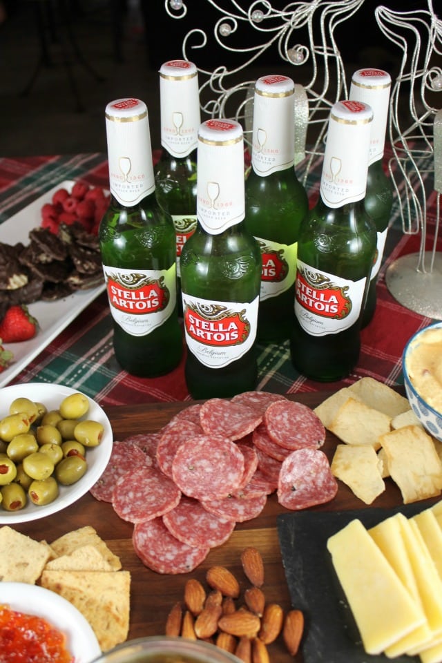 No Fuss Holiday Cocktail Party with Stella Artois ~ MissintheKitchen.com #ad