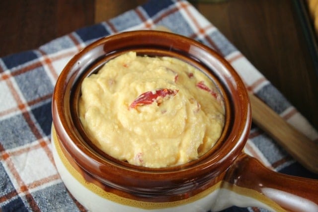 Pimento Cheese Spread from Miss in the Kitchen