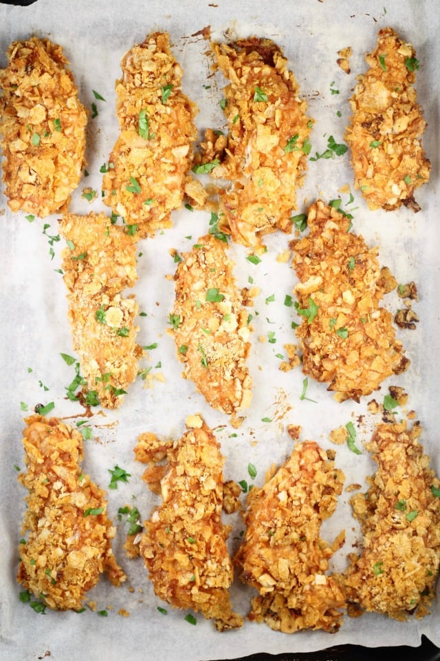 Delicious Crunchy Barbecue Chicken Tenders are a quick and delicious meal for any night of the week | MissintheKitchen.com