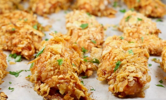 Crunchy Barbecue Chicken Tenders Recipe ~ MissintheKitchen.com