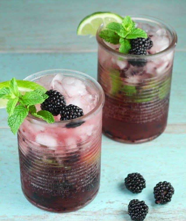 Easy Blackberry Mojitos Recipe ~ great for summer parties and made so simply with 7UP! Get the recipe and more at MissintheKitchen.com #ad #MixItUpALittle