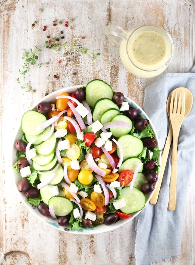 Delicious Greek Salad with Roasted Garlic Salad Dressing ~ MissintheKitchen.com