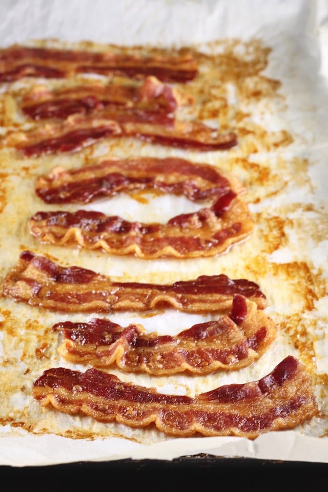 Crispy Baked Bacon for Bacon White Cheddar Pasta from MissintheKitchen.com