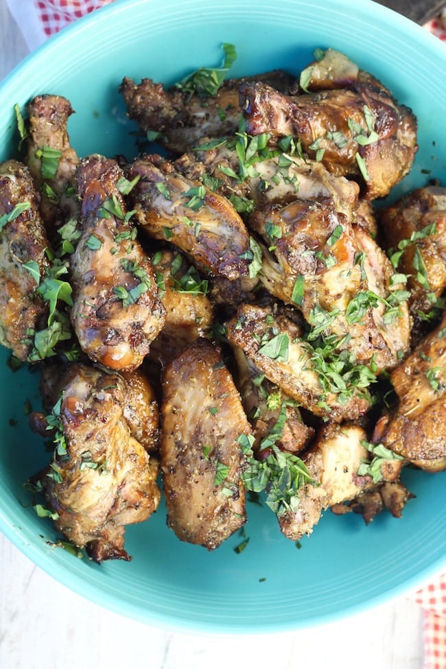Easy Hickory Smoked Chicken Wings
