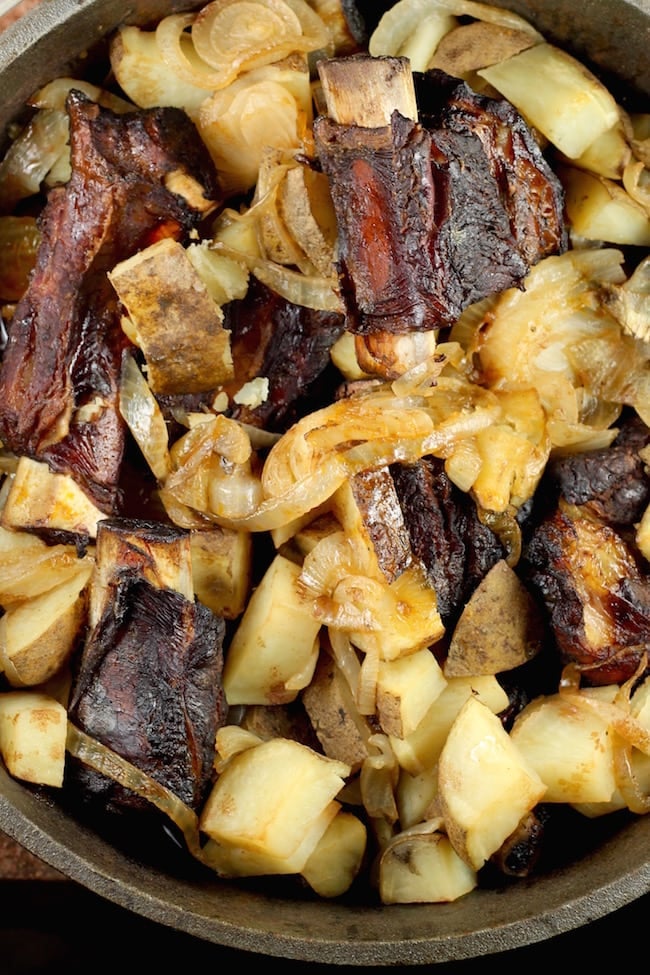Campfire Recipe Dutch Oven Short Ribs with Potatoes and Onions