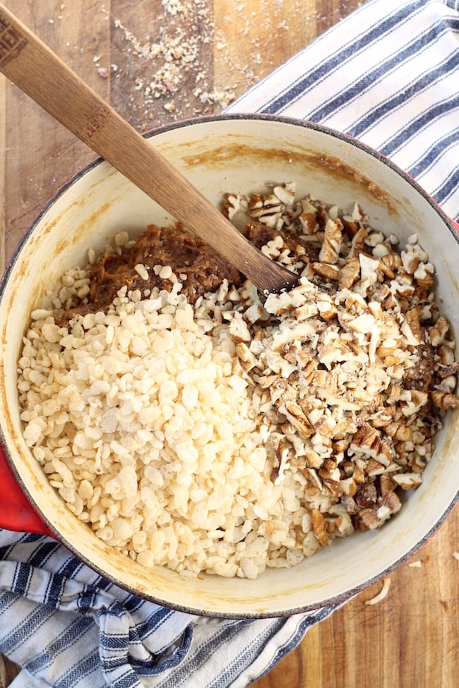 making easy date balls