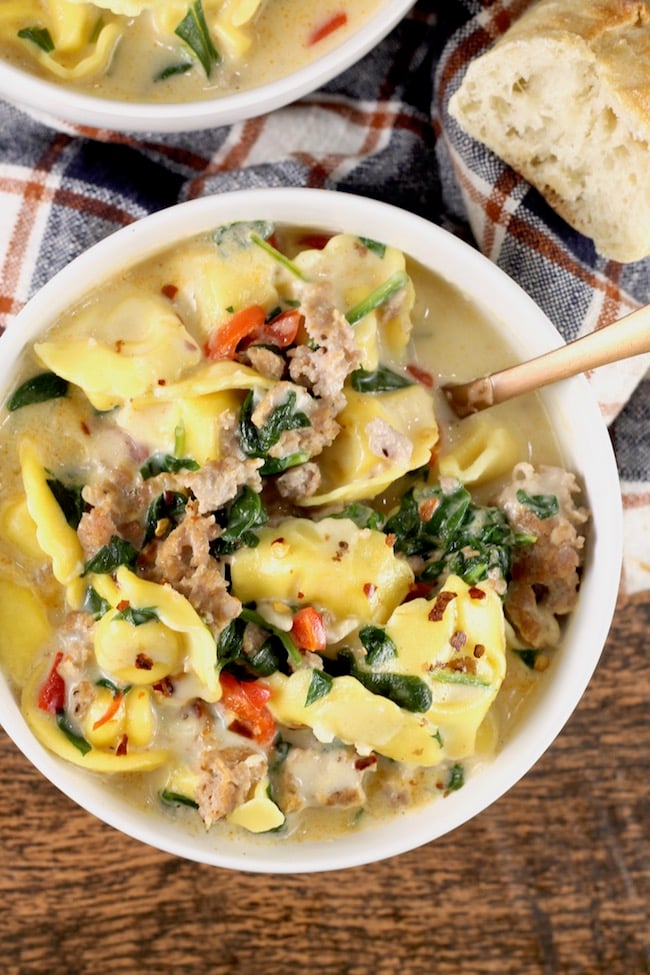 Easy Tortellini Soup with Spinach and Sausage
