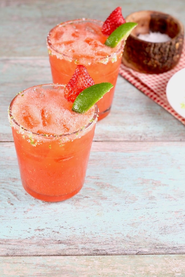 Easy Strawberry Margarita made with tequila and fresh strawberries