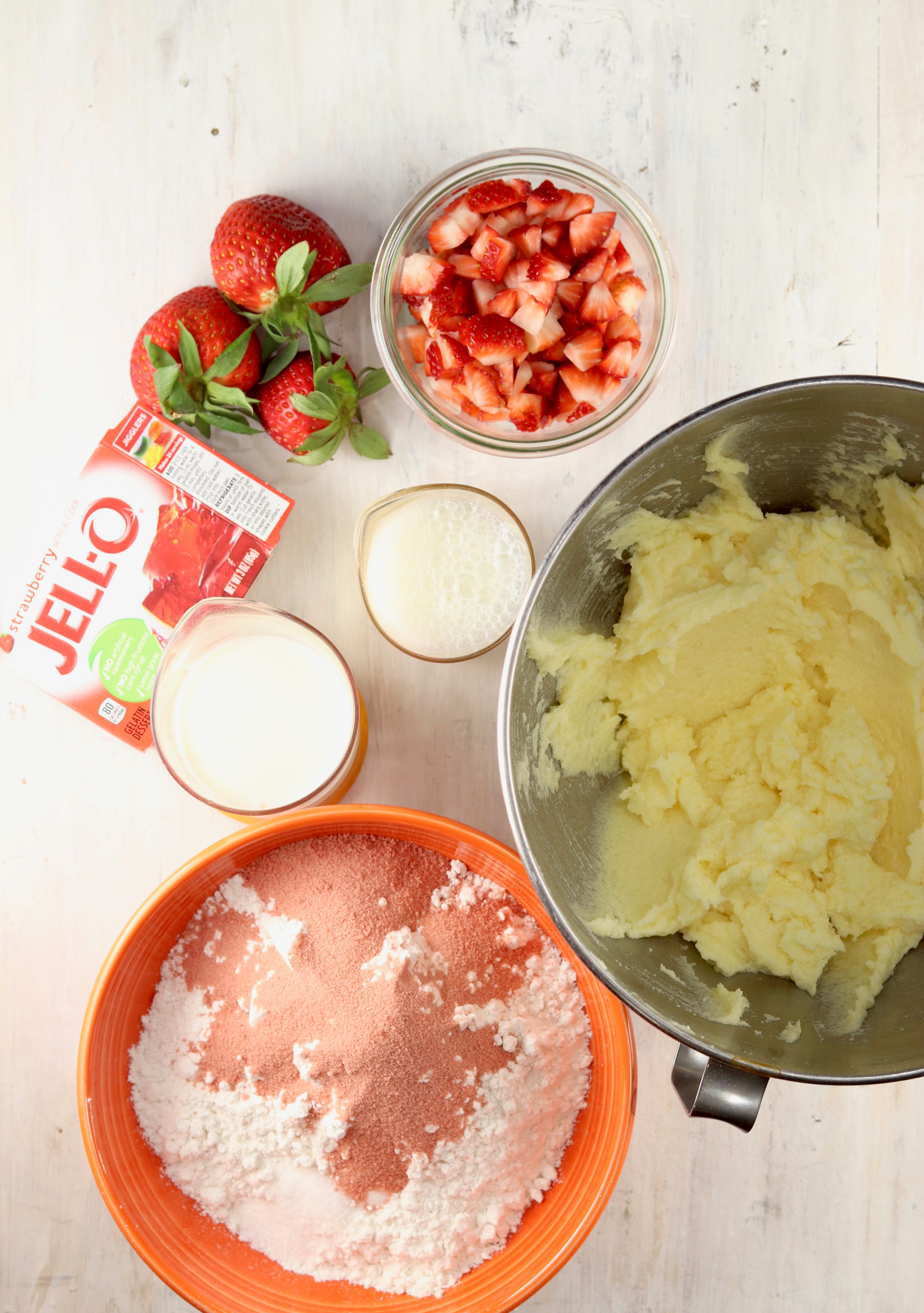Ingredients for fresh strawberry cake