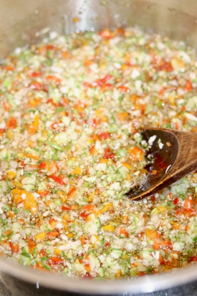 Cooking sweet pickle relish for canning
