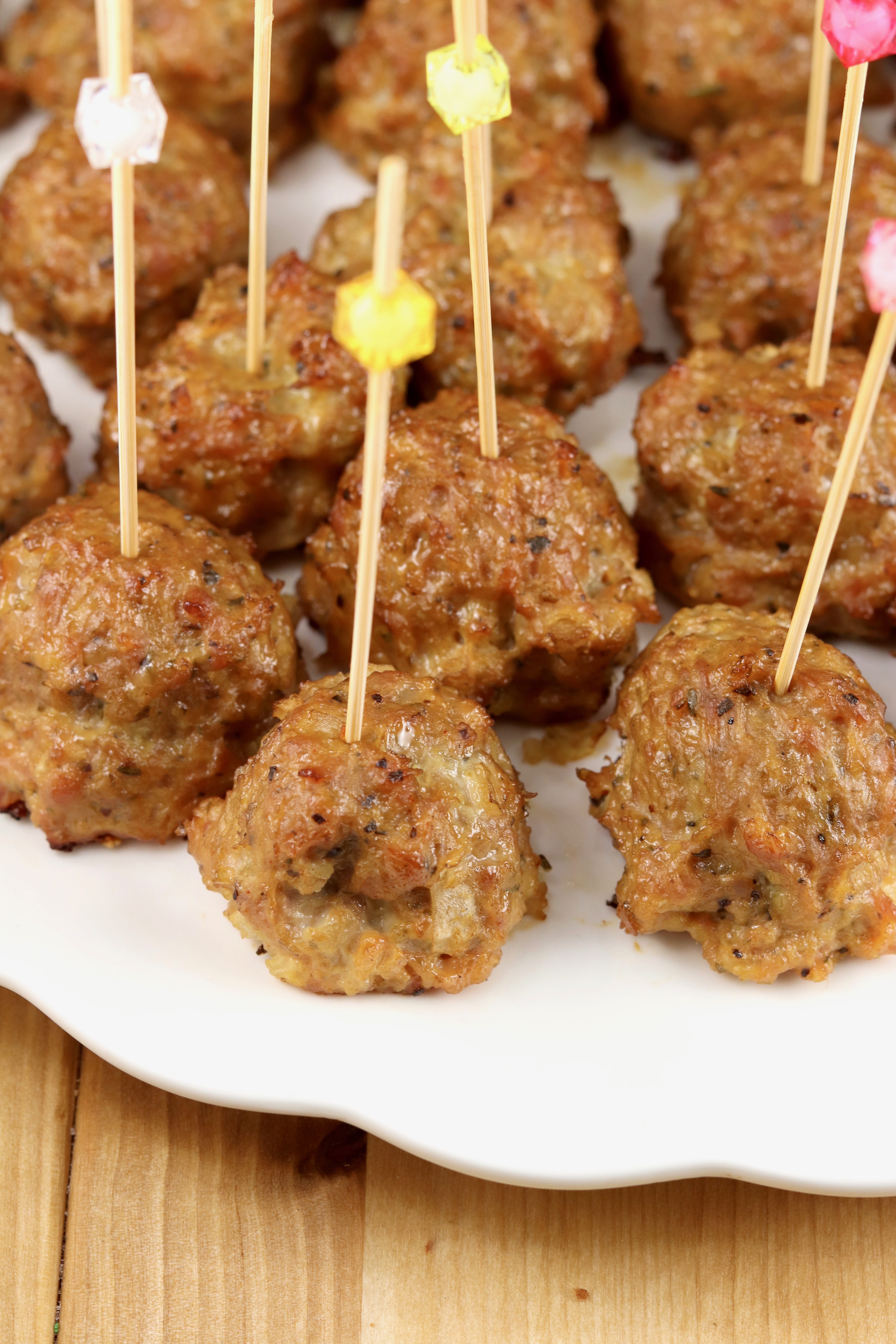 Cocktail Meatballs {Grilled or Baked} - Miss in the Kitchen