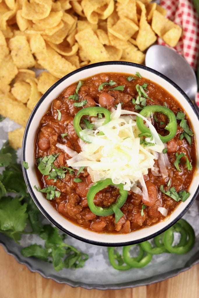 Chili with fritos 