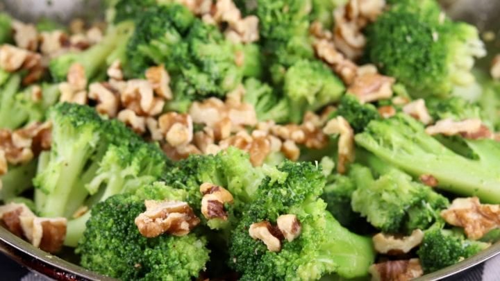 broccoli with toasted walnuts