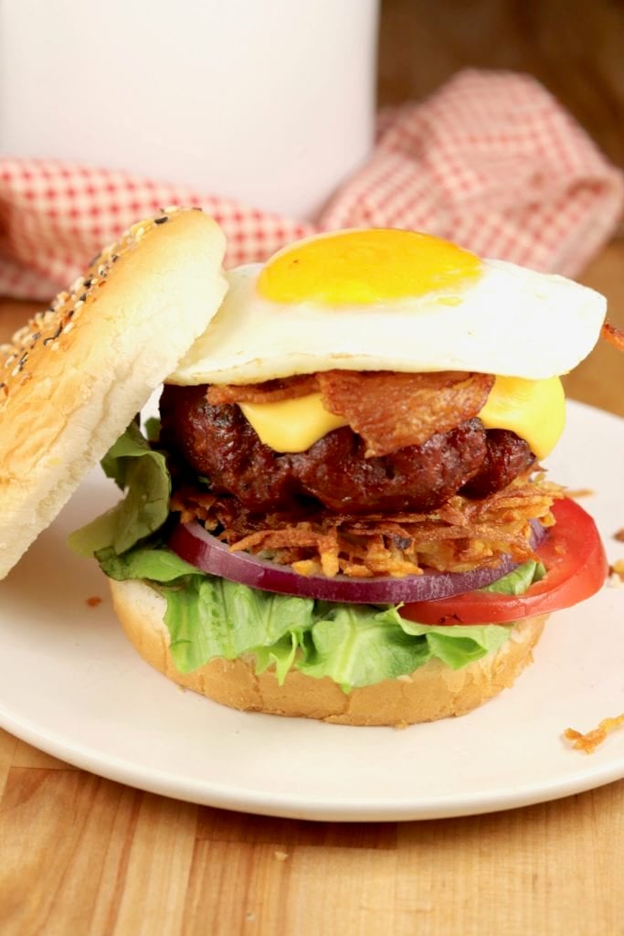 Egg, hashbrown, bacon cheese burger
