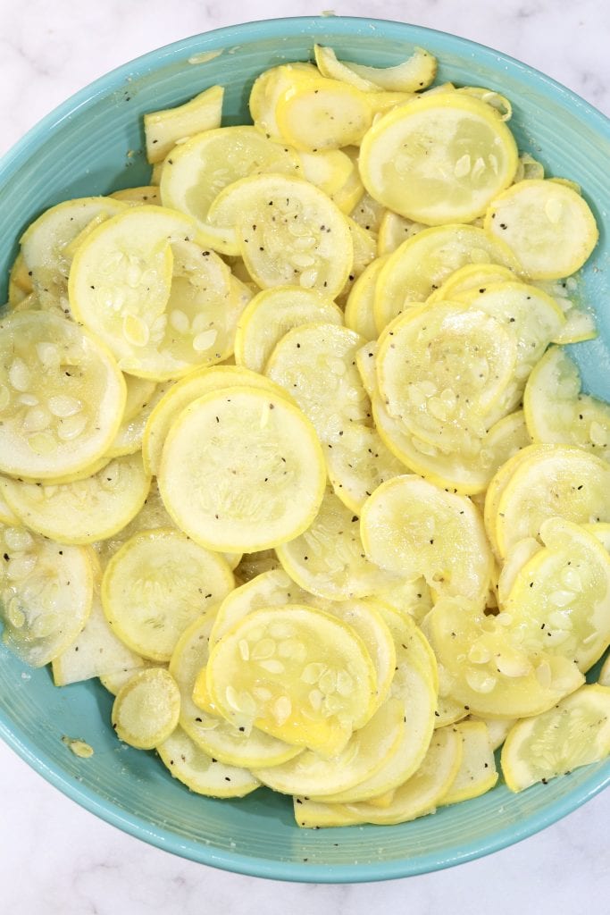 How to season baked squash Sliced squash to bake, low carb and gluten free
