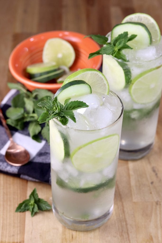 Cucumber Mojitos with mint and lime