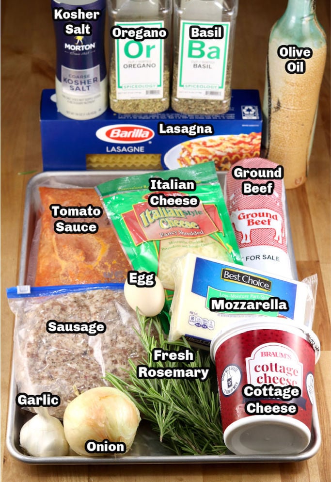 Ingredients to make lasagna with meat sauce