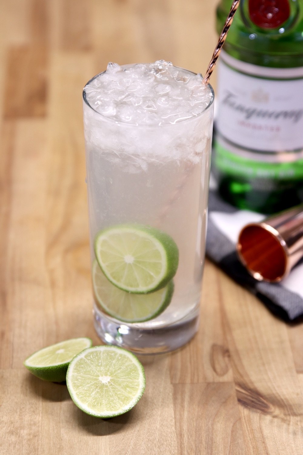 Gin Rickey Cocktail with Tanqueray Gin