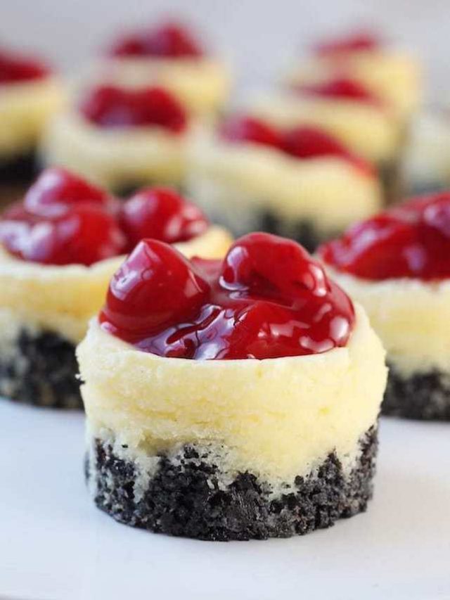 Mini Cherry Cheesecakes Recipe